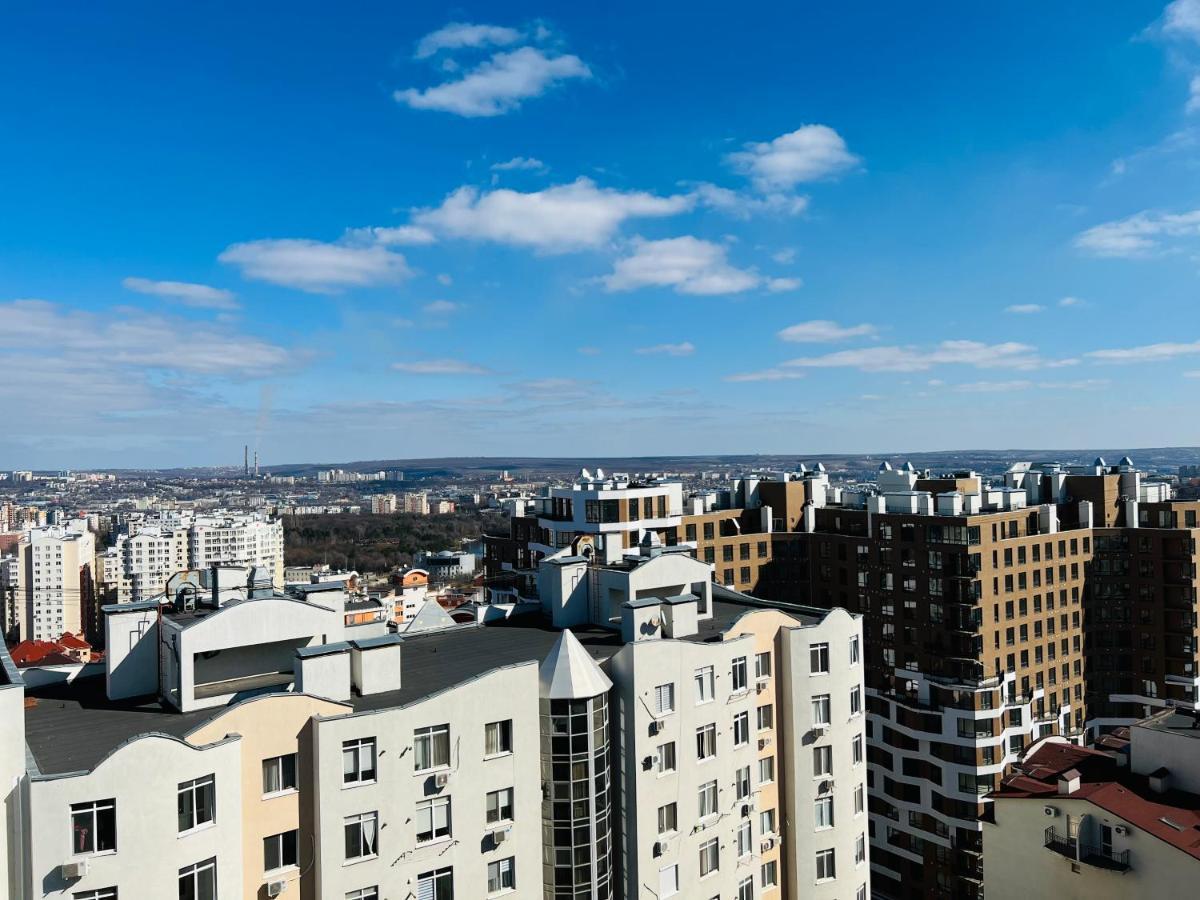 Comfortable Apartment With A Panoramic View Kišiněv Exteriér fotografie